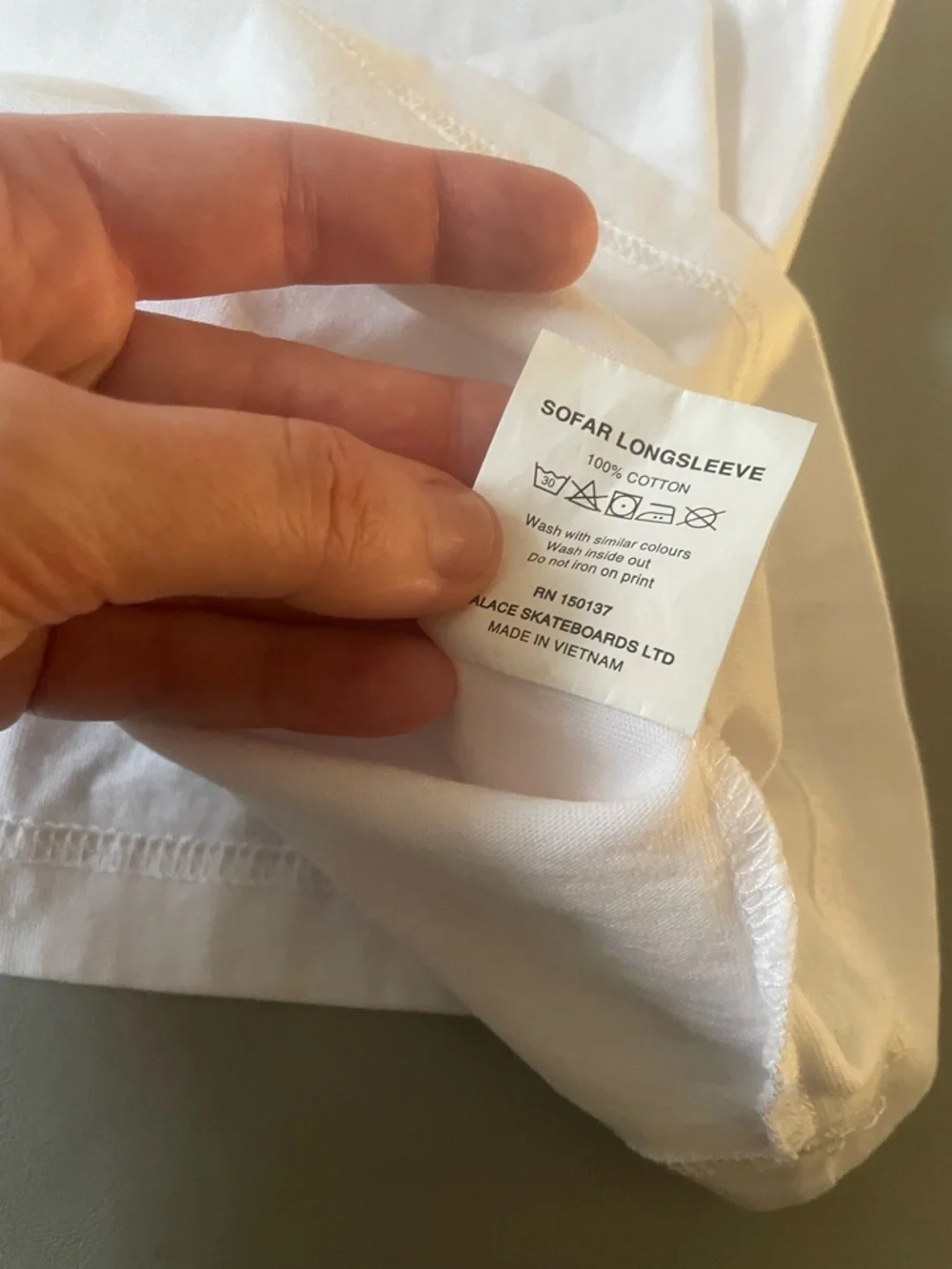 PALACE White Long-Sleeve Crewneck NEW Size Large - Picture 6 of 8